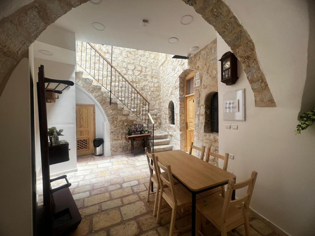 William'S Guest House Jerusalem Exteriör bild